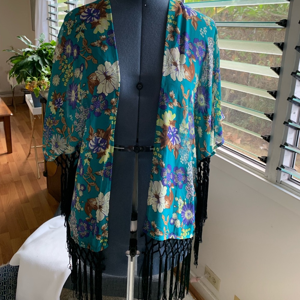 pretty tropical kimono